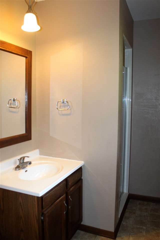 6233 Ral Mar Road Rockford, IL 61109 - Photo 11 of 16 Gallery Image 11