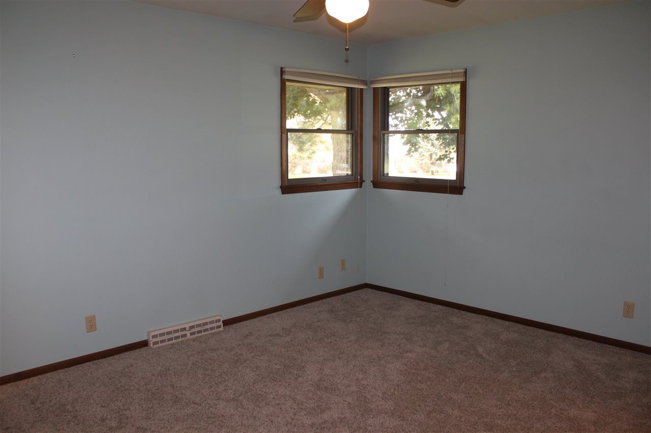 6233 Ral Mar Road Rockford, IL 61109 - Photo 9 of 16 Gallery Image 9