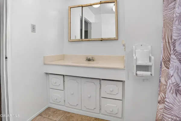 $800,000 | 9024 Woodale Avenue, Arleta, CA 91331