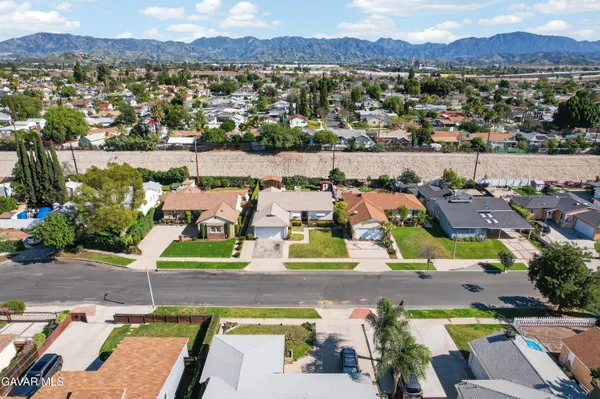 $800,000 | 9024 Woodale Avenue, Arleta, CA 91331