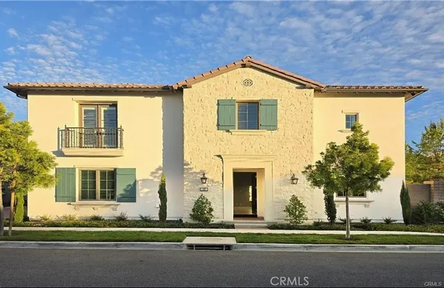 $6,000 | 145 Winnett, Irvine, CA 92602