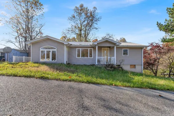 $107,400 | 167 Wilderness Lane, Clintwood, VA 24228