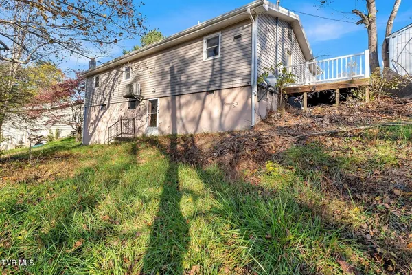 $107,400 | 167 Wilderness Lane, Clintwood, VA 24228
