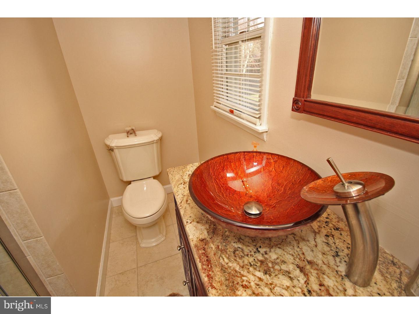 737 Amsterdam Road Mount Laurel, NJ 08054 - Photo 17 of 25