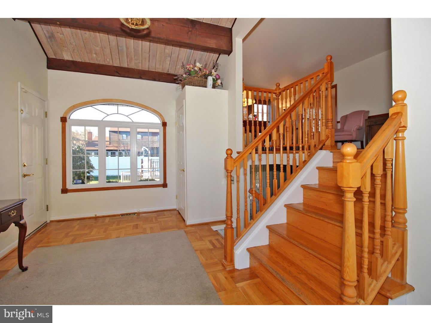 737 Amsterdam Road Mount Laurel, NJ 08054 - Photo 3 of 25