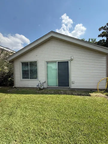 a front view of house with yard