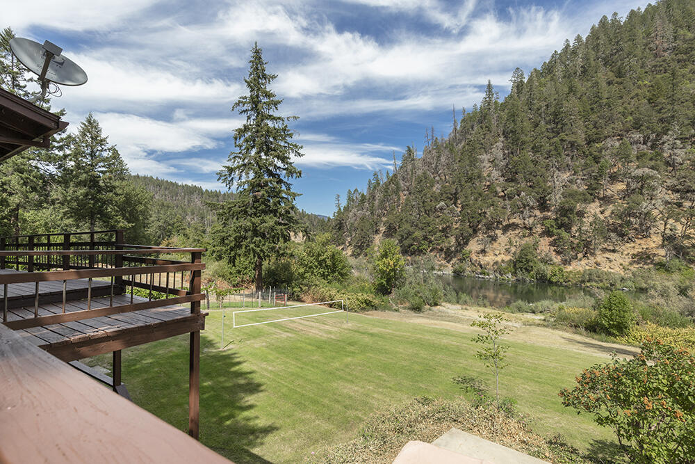 11926 Galice Road Merlin, OR 97532 - Photo 46 of 61 45