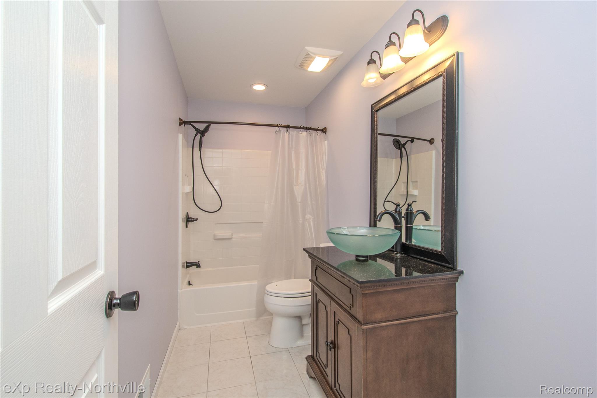 1765 Parker Road Holly, MI 48442 - Photo 19 of 46 00__38.jpg