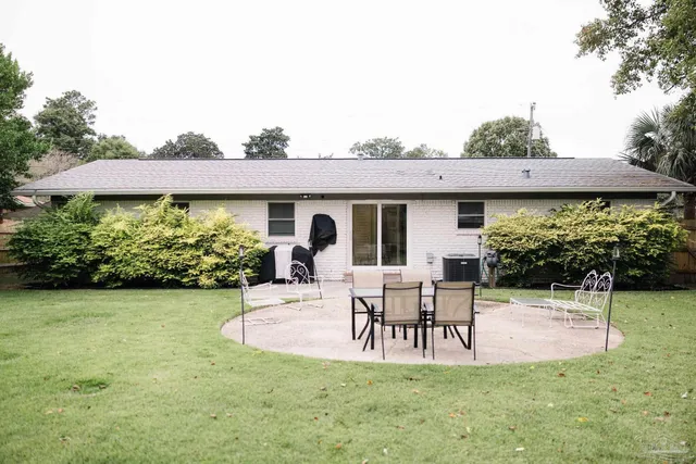 $2,200 | 5580 Homewood Road, Pensacola, FL 32504