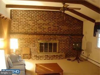 344 Yoder Road Harleysville, PA 19438 - Photo 7 of 10 Family Room