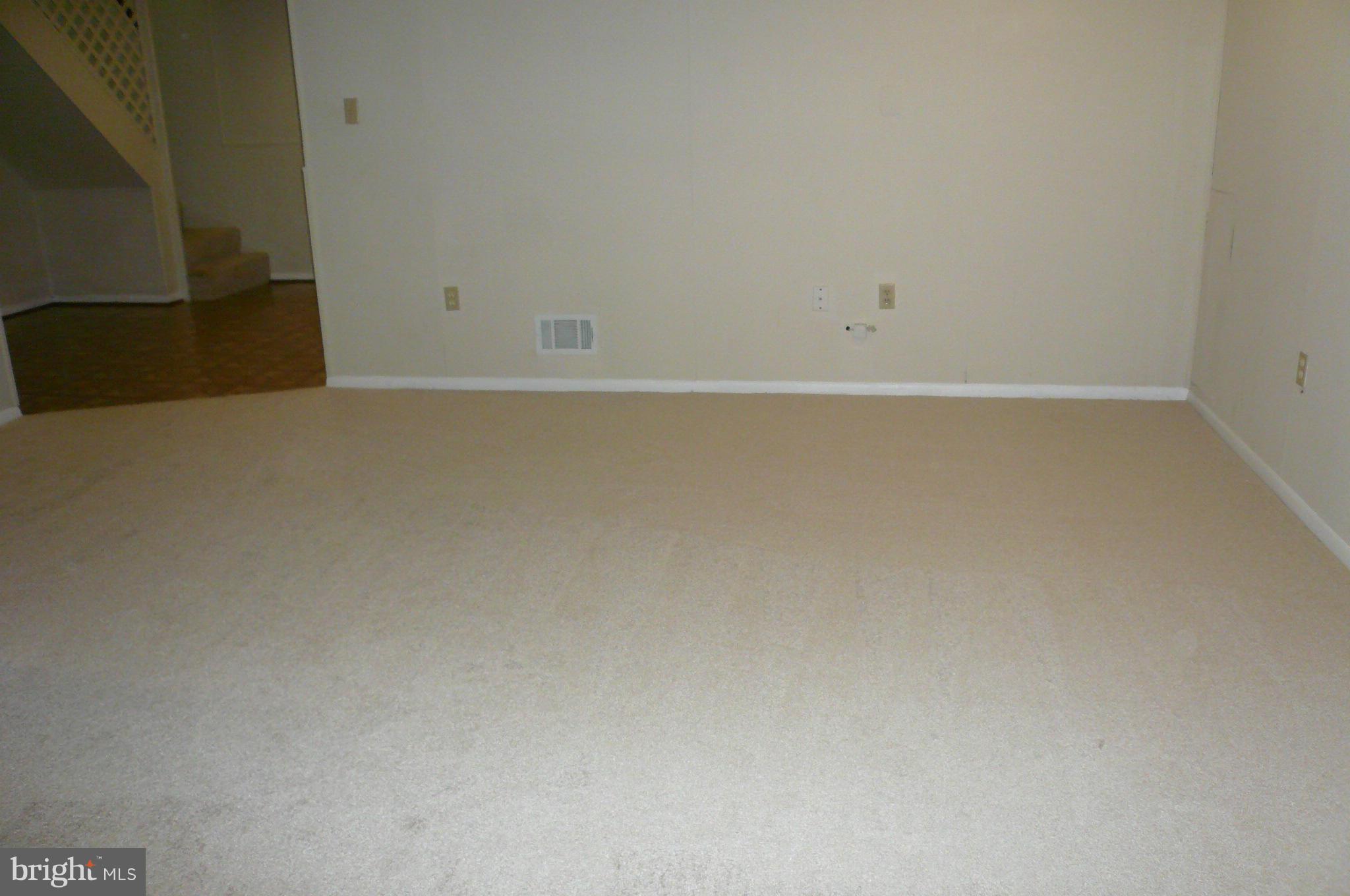10200 Riggs Road Adelphi, MD 20783 - Photo 13 of 15 Family Room