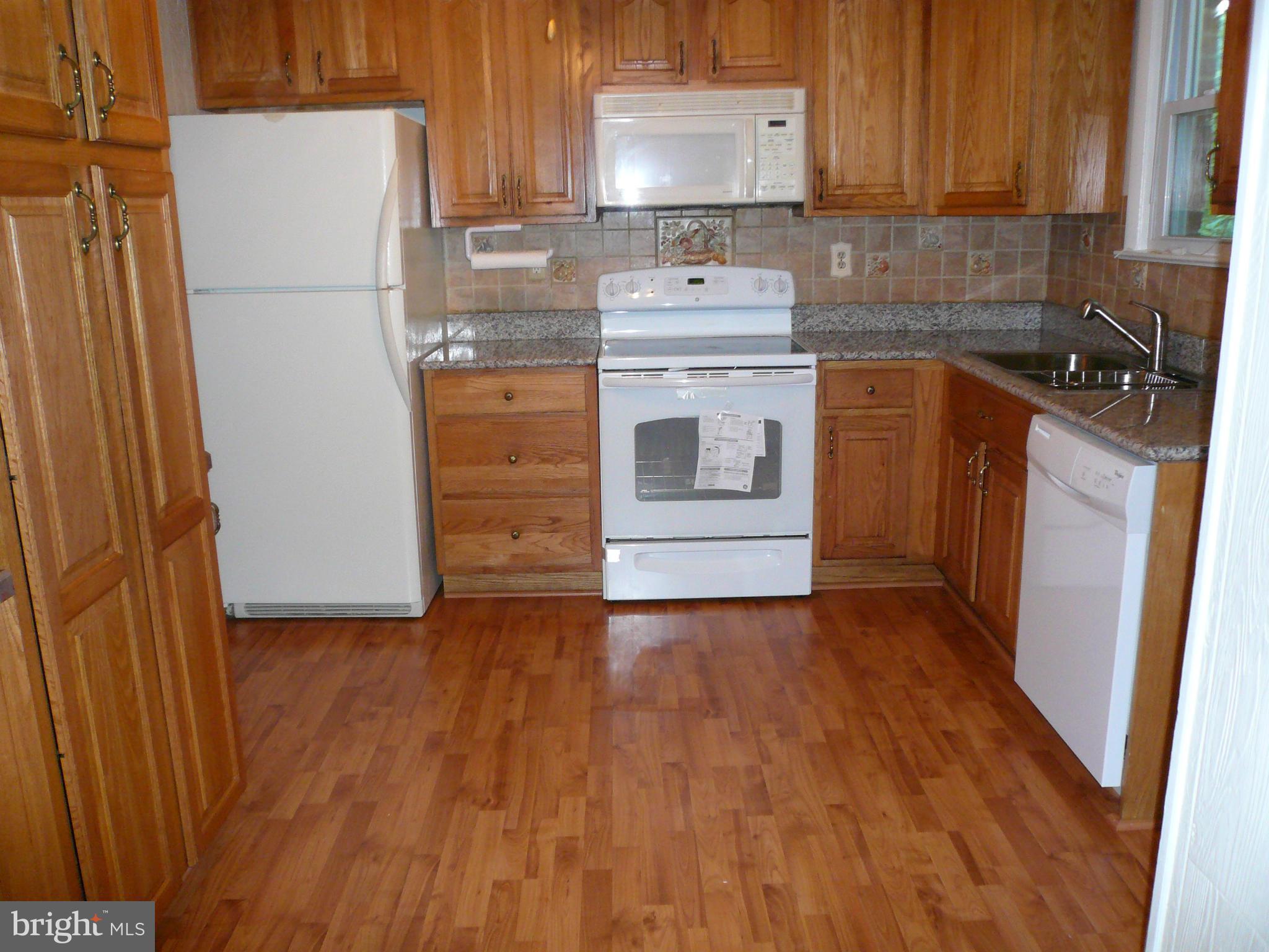 10200 Riggs Road Adelphi, MD 20783 - Photo 8 of 15 Kitchen