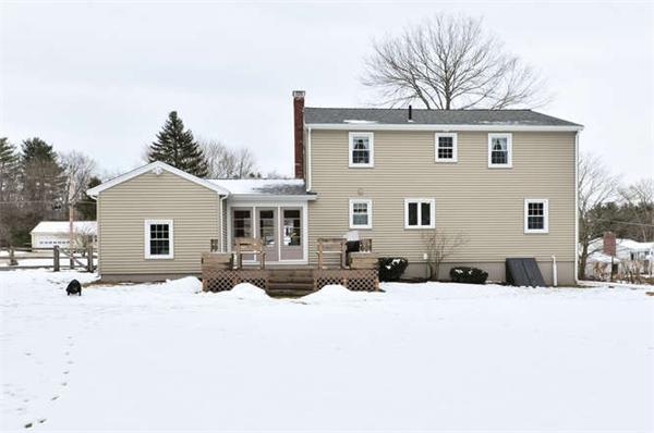 5 Stonybrook Road Medfield, MA 02052 - Photo 24 of 28