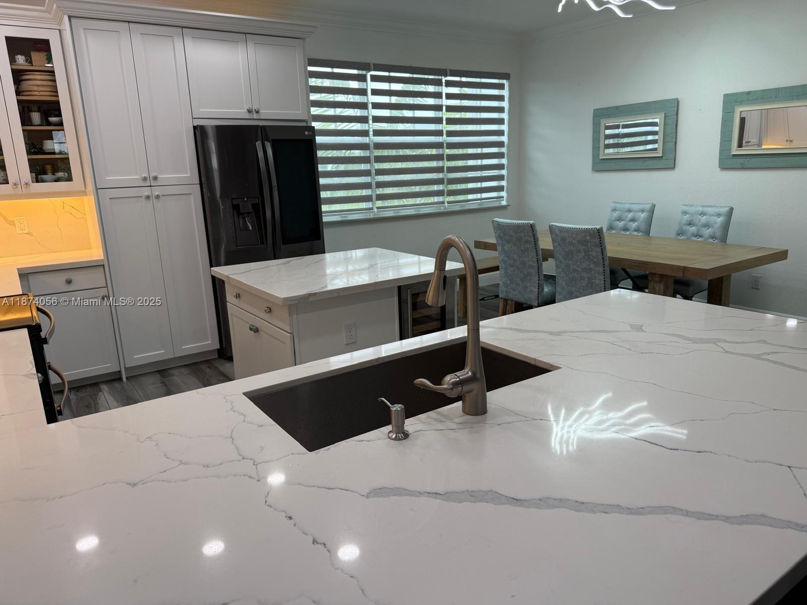 2863 Southwest 120th Terrace Miramar, FL 33025 - Photo 4 of 29