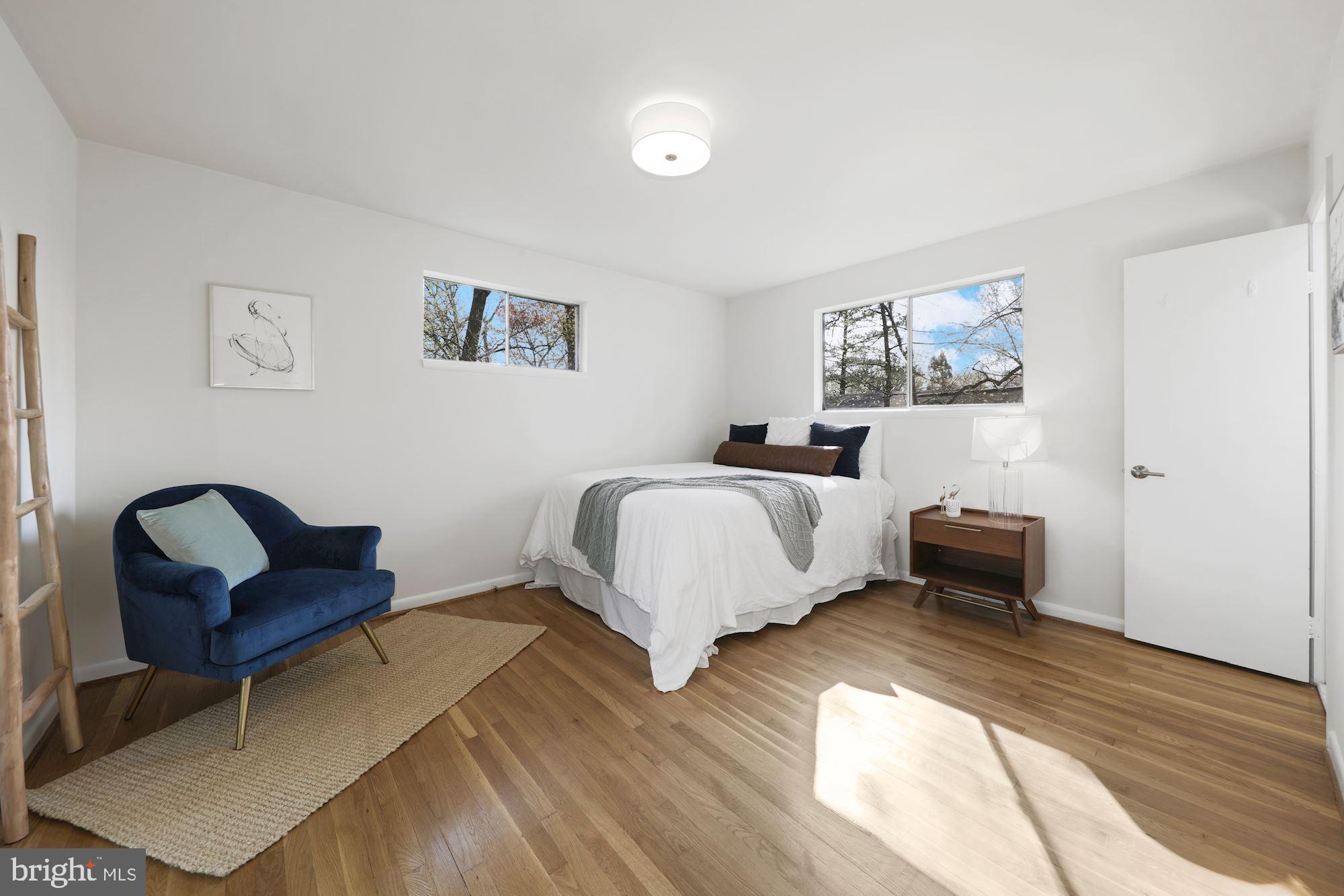 402 Hannes Street Silver Spring, MD 20901 - Photo 13 of 25 Master with En Suite
