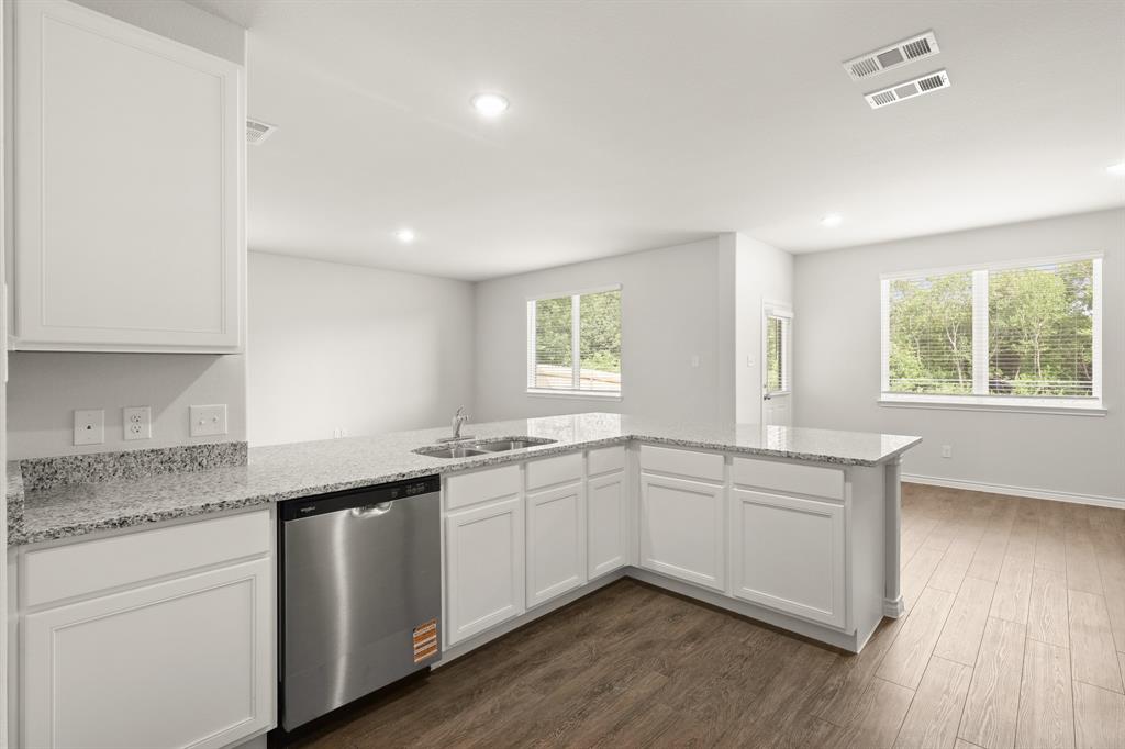 1500 Romans Road Ennis, TX 75119 - Photo 5 of 38