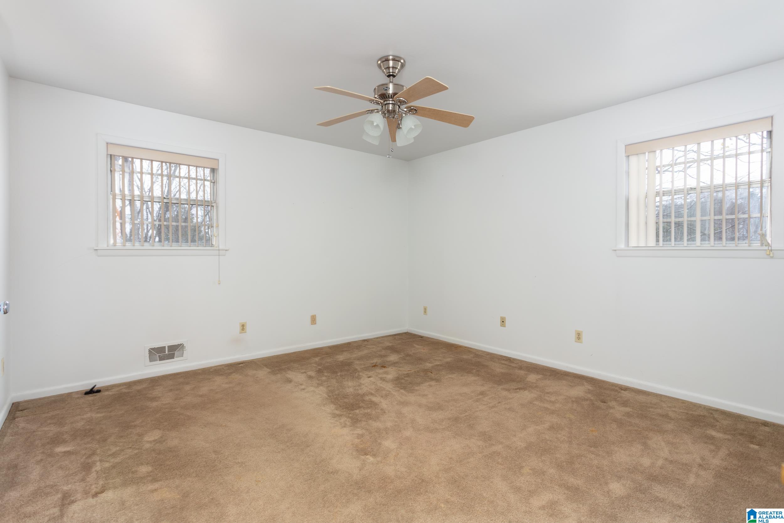 505 Crestview Road Anniston, AL 36207 - Photo 18 of 38