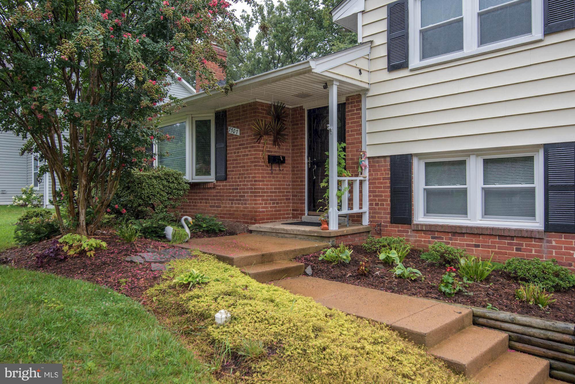 7507 June Street Springfield, VA 22150 - Photo 2 of 32 Gallery Image 2