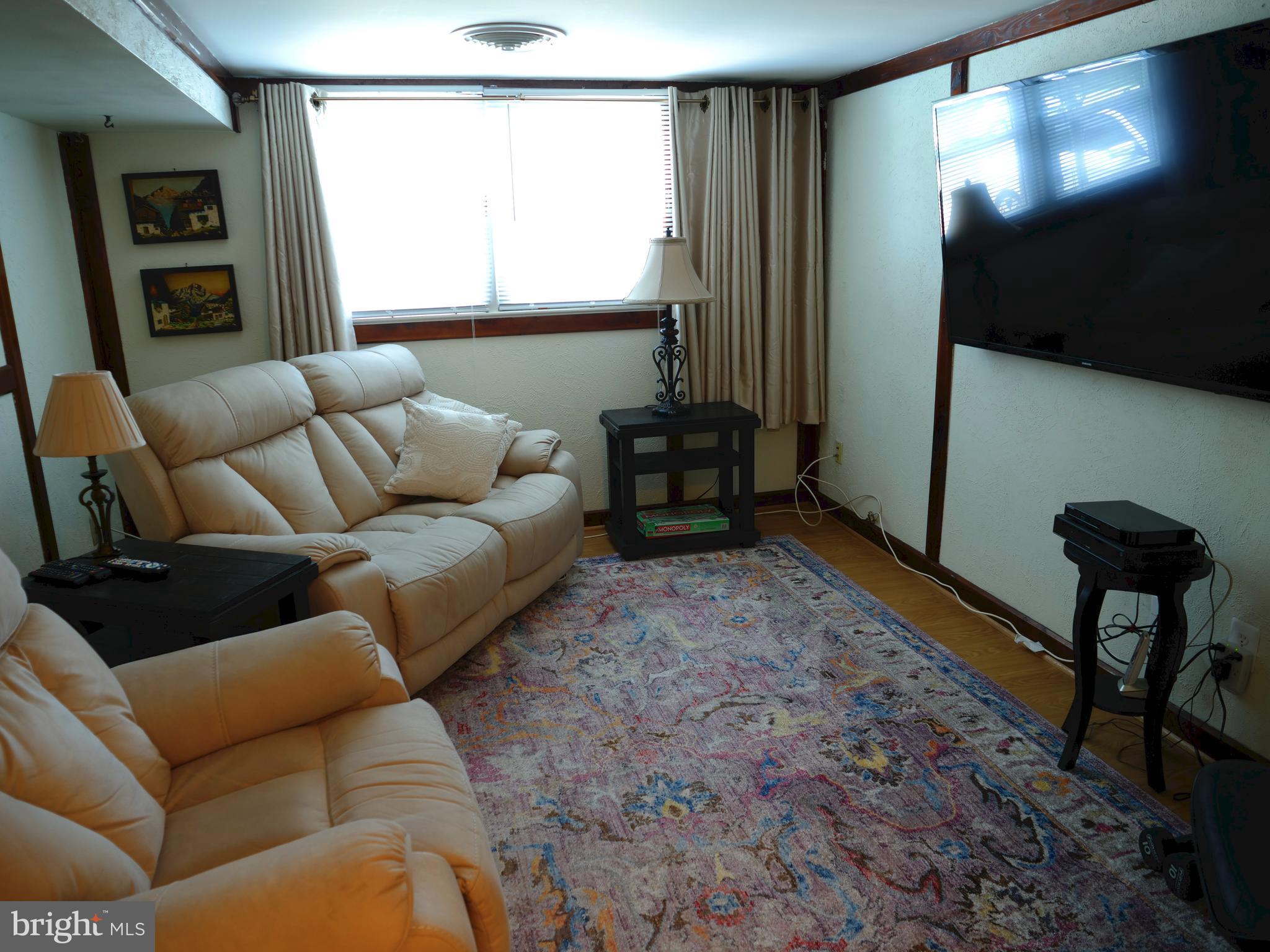 7507 June Street Springfield, VA 22150 - Photo 23 of 32 Gallery Image 23