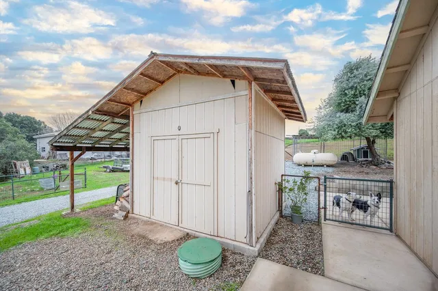 $515,000 | 4568 Roadrunner Drive, Ione, CA 95640