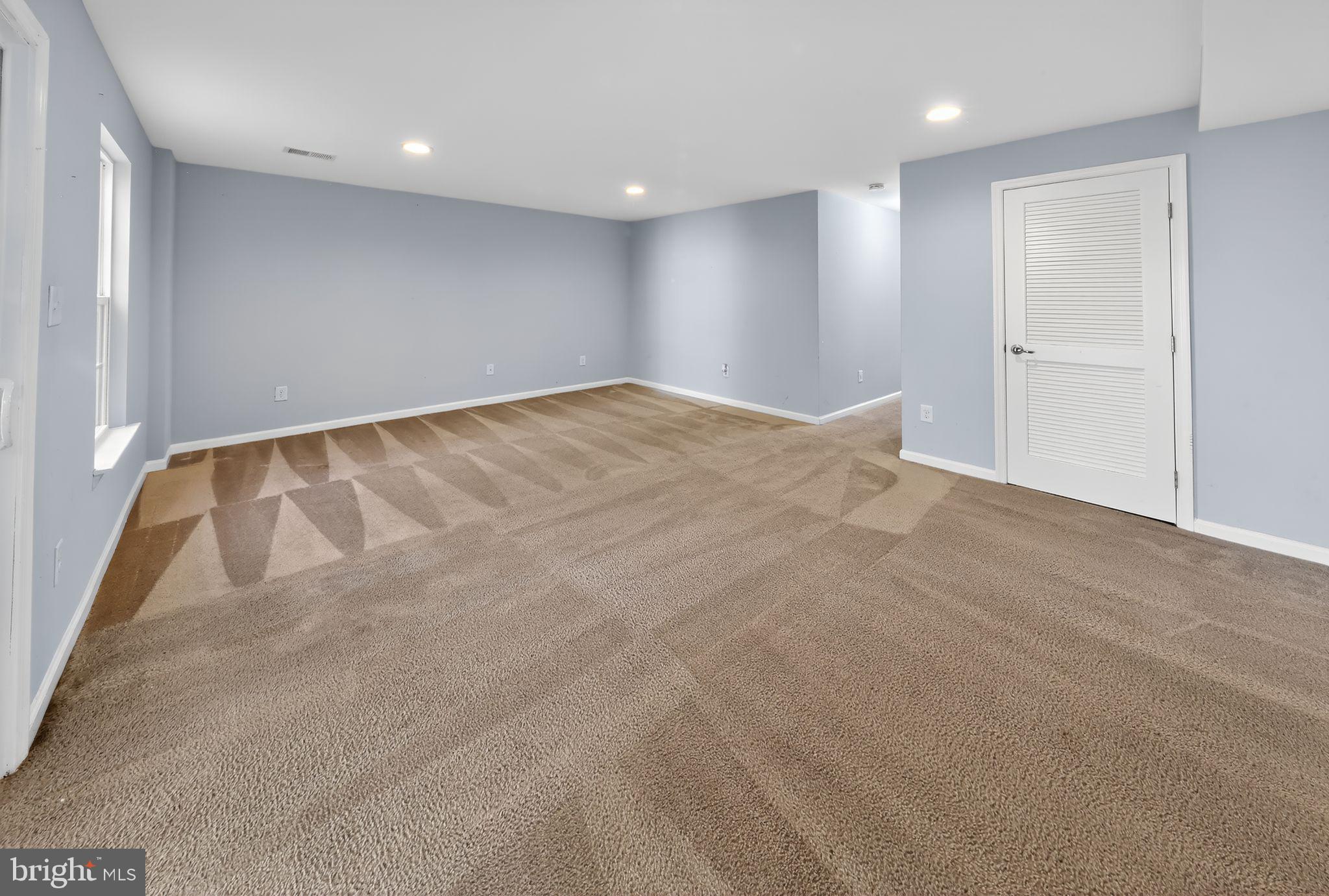 633 Barrie Road Middletown, DE 19709 - Photo 5 of 15 a view of empty room