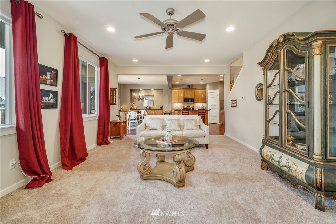 22507 37th Avenue Southeast Bothell, WA 98021 - Photo 11 of 25
