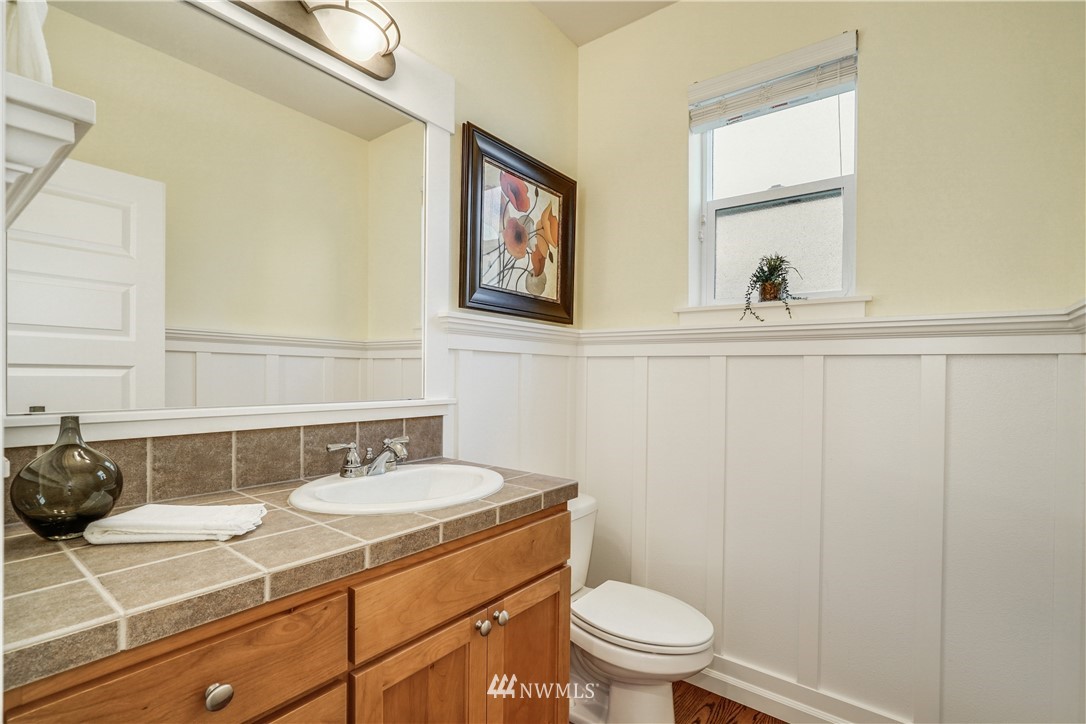 22507 37th Avenue Southeast Bothell, WA 98021 - Photo 12 of 25