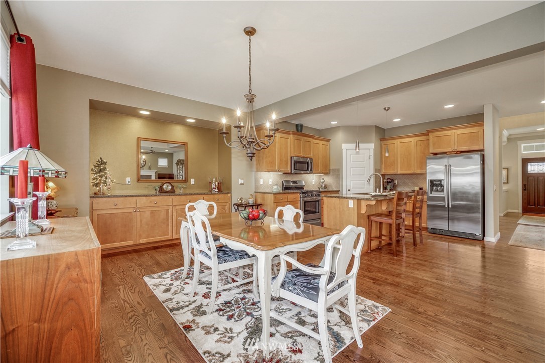 22507 37th Avenue Southeast Bothell, WA 98021 - Photo 7 of 25