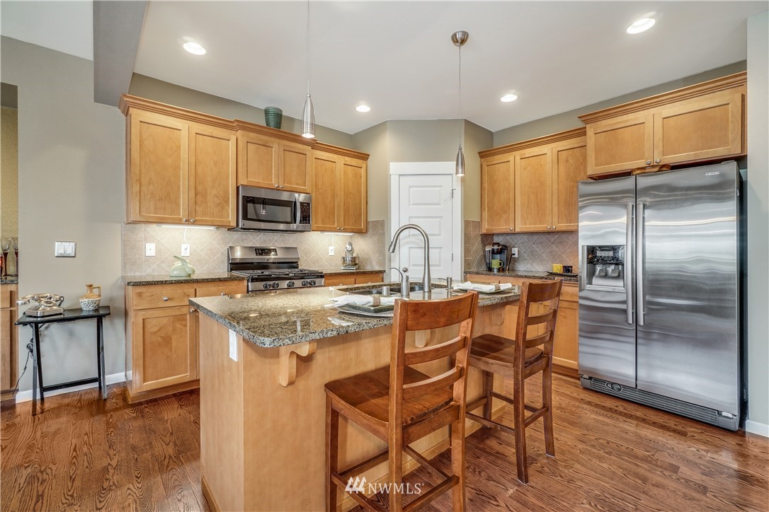 22507 37th Avenue Southeast Bothell, WA 98021 - Photo 8 of 25
