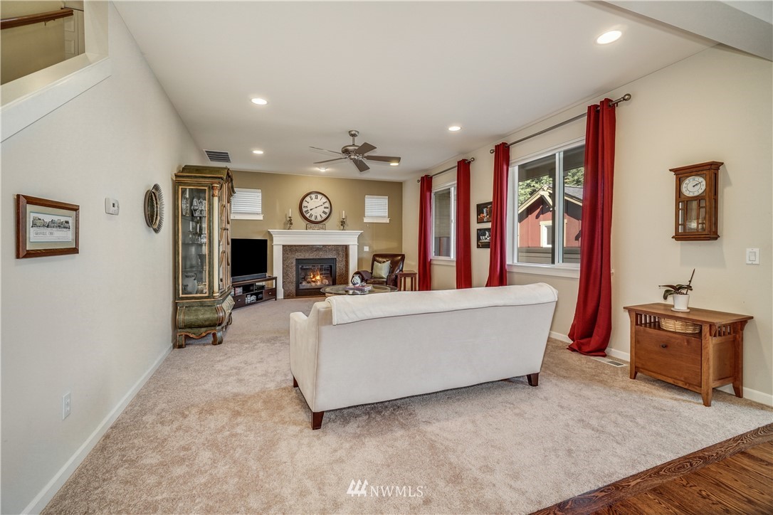22507 37th Avenue Southeast Bothell, WA 98021 - Photo 10 of 25