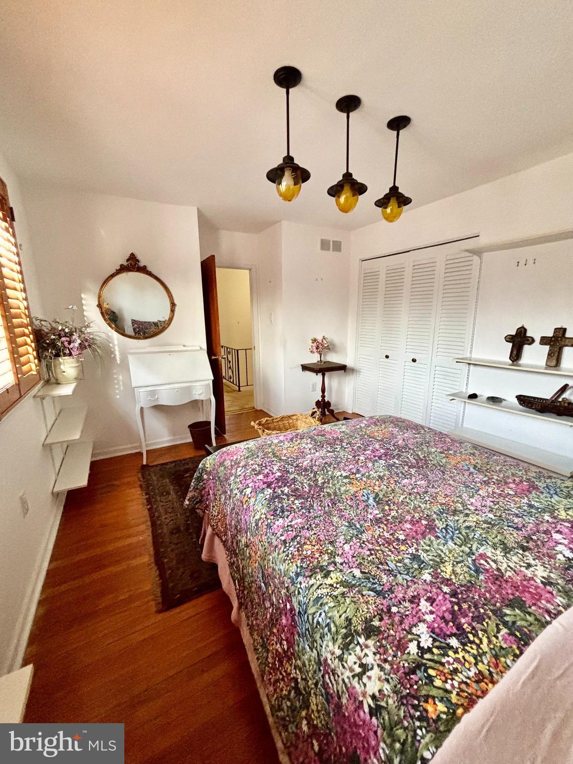 511 Boundary Road Pitman, NJ 08071 - Photo 23 of 30 a bedroom with bed and window