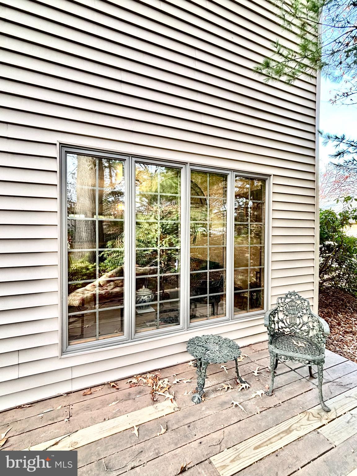 511 Boundary Road Pitman, NJ 08071 - Photo 24 of 30 a view of a chair and a window in a patio
