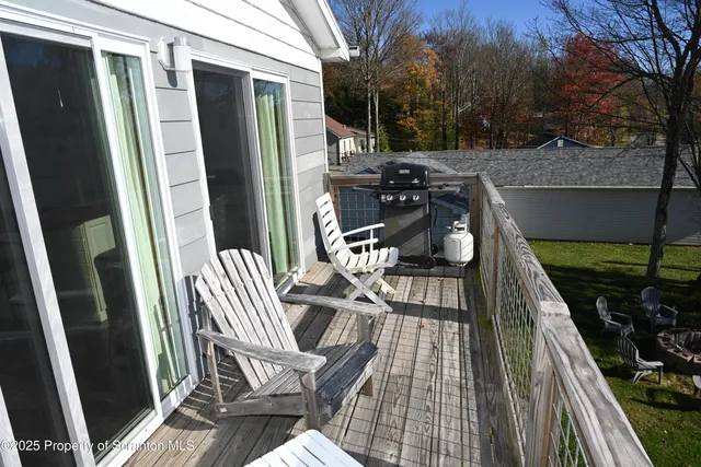 $334,900 | 498 Lowe Lake Road, Union Dale, PA 18470