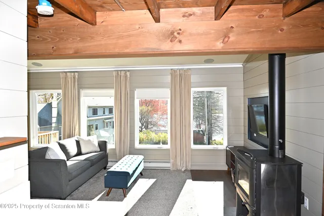 $334,900 | 498 Lowe Lake Road, Union Dale, PA 18470