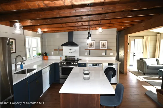 $334,900 | 498 Lowe Lake Road, Union Dale, PA 18470