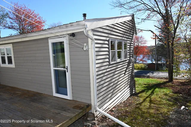 $334,900 | 498 Lowe Lake Road, Union Dale, PA 18470