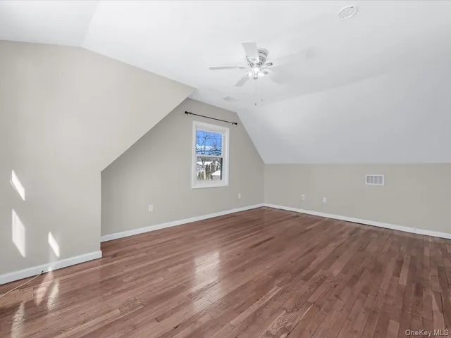 $1,099,000 | 1987 Lakeville Road, New Hyde Park, NY 11040