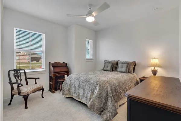 $417,000 | 406 Cane Crossing Lake Drive, Sealy, TX 77474