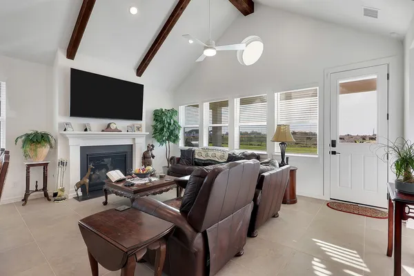 $417,000 | 406 Cane Crossing Lake Drive, Sealy, TX 77474