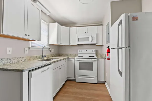 $1,295 | 2107 Rondo Street, Unit 108, Charleston, SC 29414