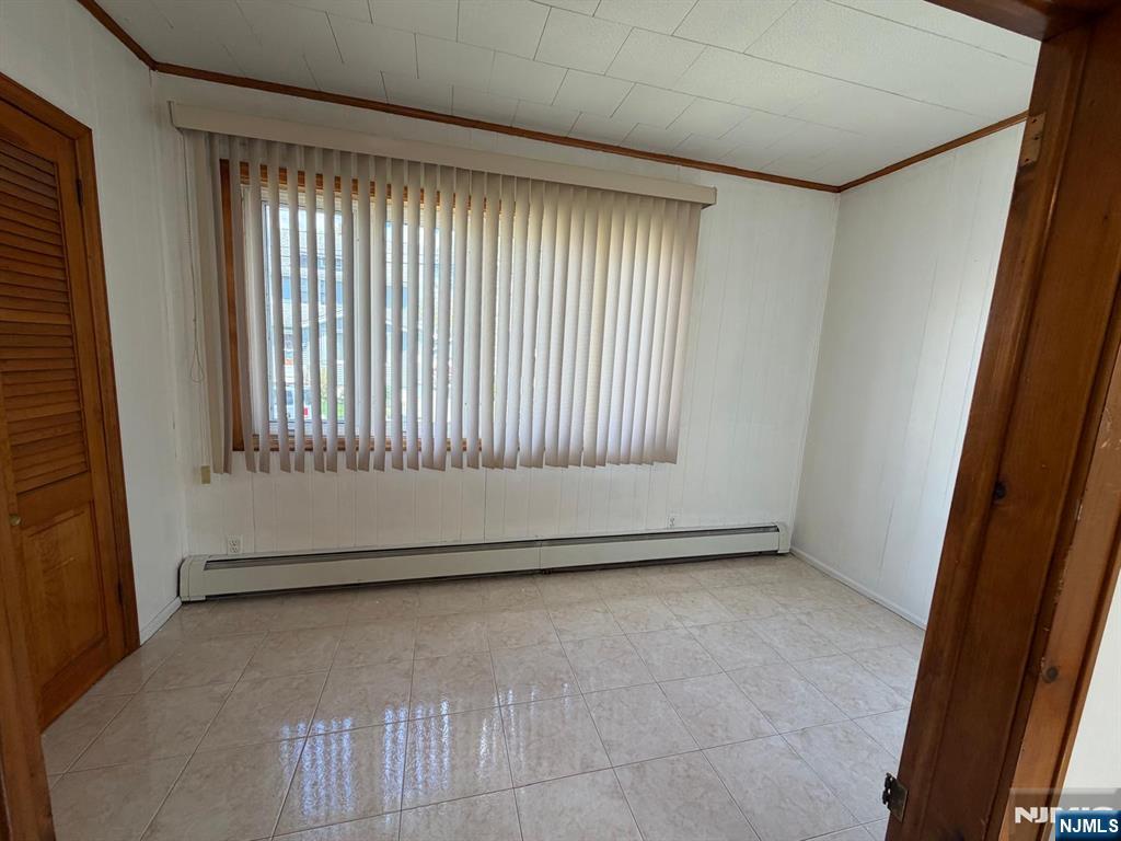 19 John Street Little Ferry, NJ 07643 - Photo 4 of 14
