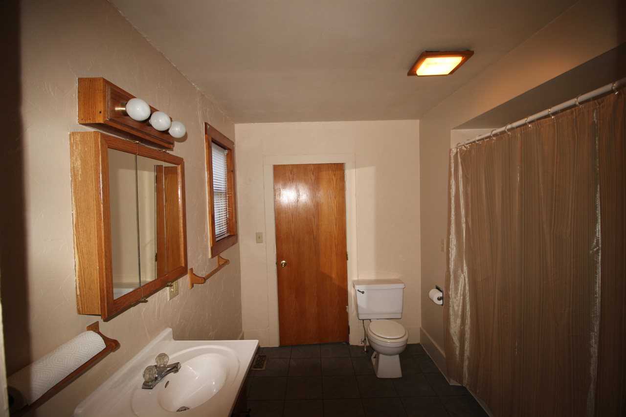 104 West 3rd Street Fowler, IN 47944 - Photo 6 of 6 Gallery Image 6