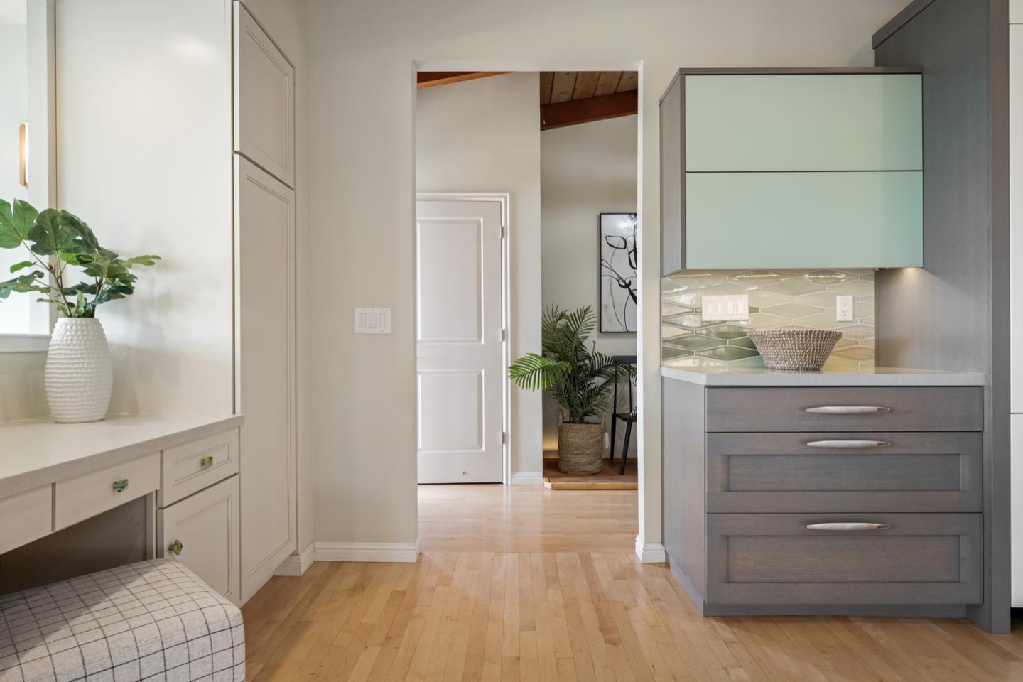 7440 Viewpoint Road Aptos, CA 95003 - Photo 22 of 39 a bathroom with a sink and a mirror