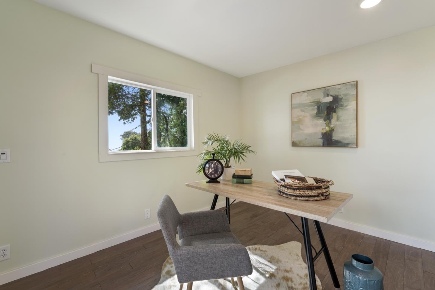 7440 Viewpoint Road Aptos, CA 95003 - Photo 33 of 39 a dining room with furniture and window