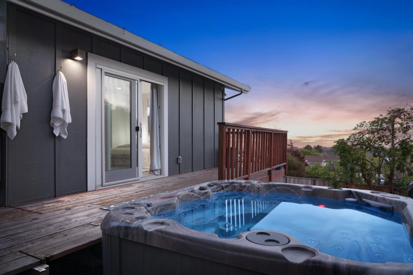 7440 Viewpoint Road Aptos, CA 95003 - Photo 34 of 39 a view of balcony with furniture
