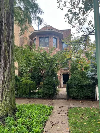 $2,250 | 4716 North Paulina Street, Unit G, Chicago, IL 60640