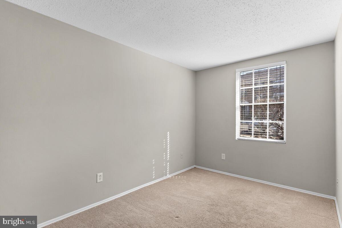 106 Fort Evans Road Southeast, Unit A Leesburg, VA 20175 - Photo 21 of 29 Bedroom #2, Main Level