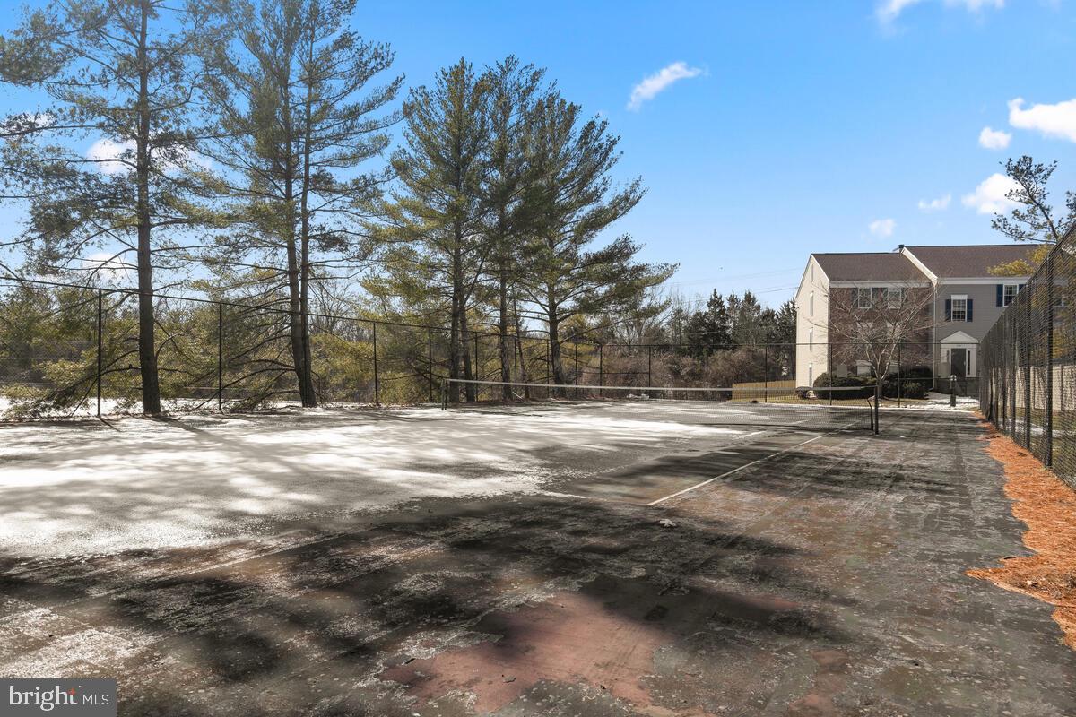 106 Fort Evans Road Southeast, Unit A Leesburg, VA 20175 - Photo 29 of 29 Community Tennis Courts