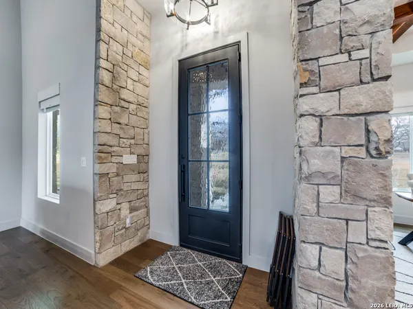 $769,900 | 196 Bobby Lynn Drive, Adkins, TX 78101