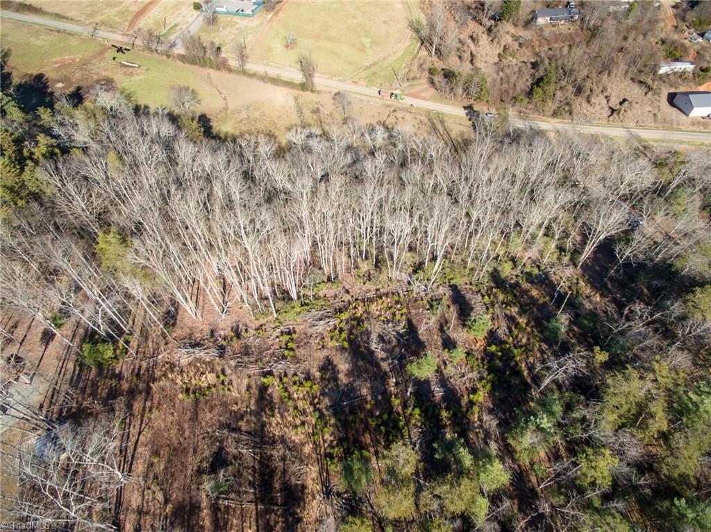 1 Grassy Fork Road Elkin, NC 28621 - Photo 5 of 11 Gallery Image 5